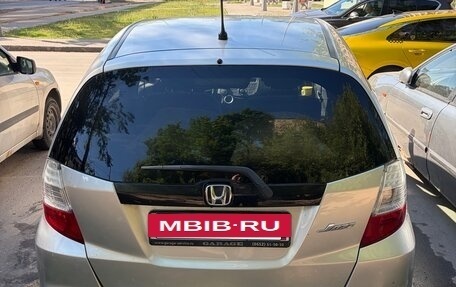 Honda Jazz II рестайлинг, 2009 год, 500 000 рублей, 4 фотография