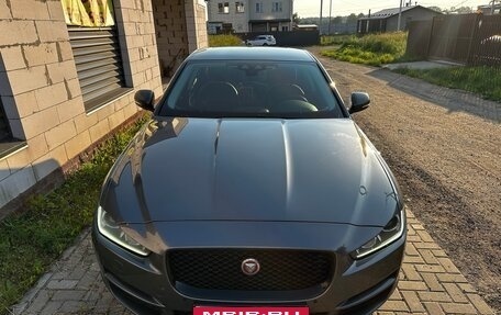 Jaguar XE I рестайлинг, 2015 год, 1 550 000 рублей, 13 фотография