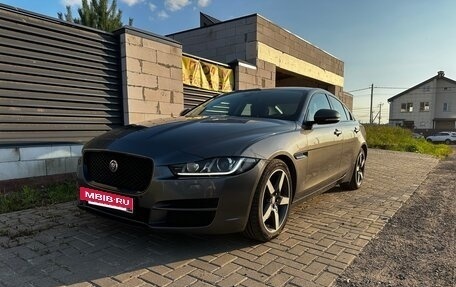 Jaguar XE I рестайлинг, 2015 год, 1 550 000 рублей, 12 фотография