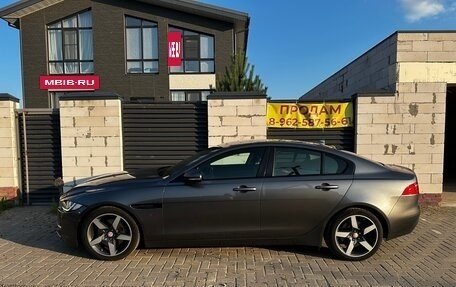 Jaguar XE I рестайлинг, 2015 год, 1 550 000 рублей, 14 фотография