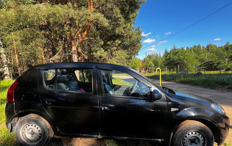 Renault Sandero I, 2014 год, 330 000 рублей, 4 фотография