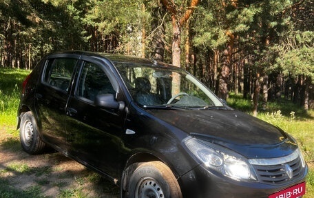 Renault Sandero I, 2014 год, 330 000 рублей, 3 фотография
