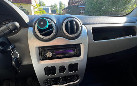 Renault Sandero I, 2014 год, 330 000 рублей, 13 фотография