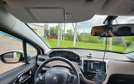 Peugeot 2008 II, 2014 год, 920 000 рублей, 7 фотография