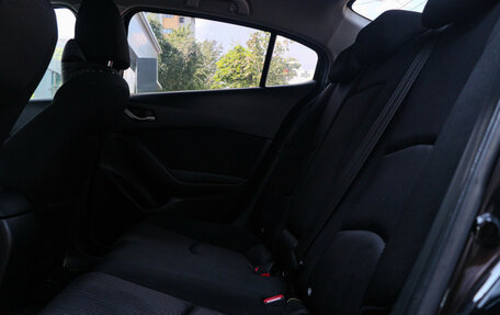 Mazda 3, 2015 год, 1 100 000 рублей, 9 фотография