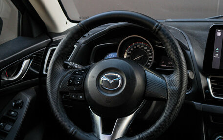 Mazda 3, 2015 год, 1 100 000 рублей, 12 фотография