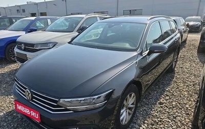 Volkswagen Passat B8 рестайлинг, 2022 год, 2 092 000 рублей, 1 фотография