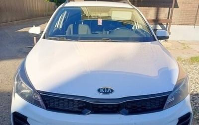 KIA Rio IV, 2021 год, 1 950 000 рублей, 1 фотография