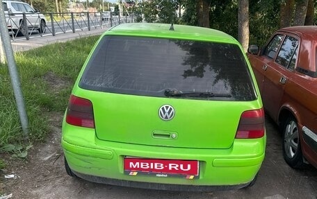 Volkswagen Golf IV, 2001 год, 200 000 рублей, 1 фотография