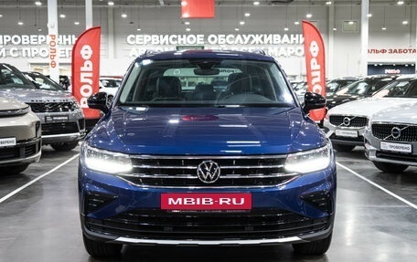 Volkswagen Tiguan II, 2022 год, 3 500 000 рублей, 4 фотография