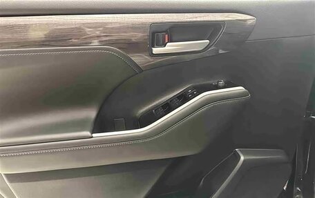 Toyota Highlander, 2026 год, 4 850 000 рублей, 6 фотография