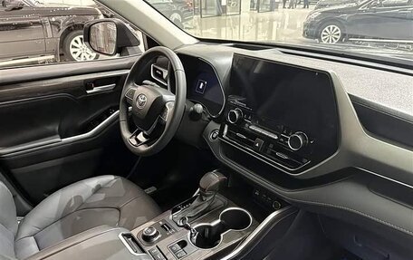 Toyota Highlander, 2026 год, 4 850 000 рублей, 11 фотография