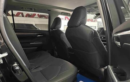 Toyota Highlander, 2026 год, 4 850 000 рублей, 17 фотография