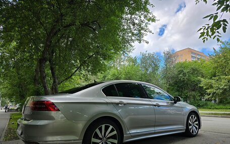 Volkswagen Passat B8 рестайлинг, 2015 год, 1 490 000 рублей, 7 фотография