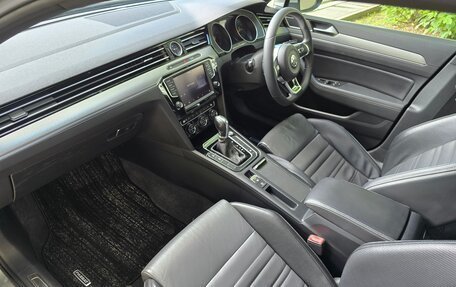 Volkswagen Passat B8 рестайлинг, 2015 год, 1 490 000 рублей, 10 фотография
