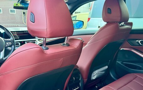 BMW 3 серия, 2021 год, 4 000 000 рублей, 15 фотография