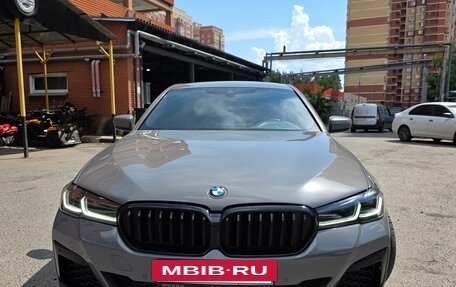 BMW 5 серия, 2020 год, 4 700 000 рублей, 2 фотография