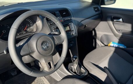 Volkswagen Polo VI (EU Market), 2012 год, 670 000 рублей, 11 фотография