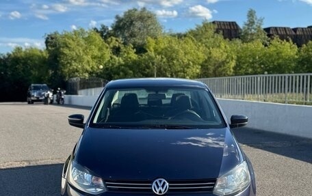 Volkswagen Polo VI (EU Market), 2012 год, 670 000 рублей, 3 фотография