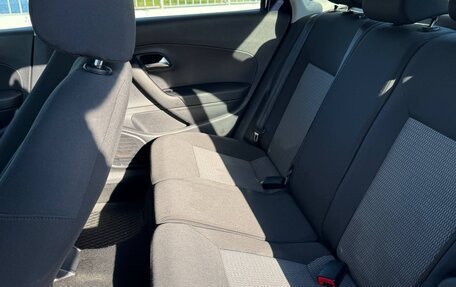 Volkswagen Polo VI (EU Market), 2012 год, 670 000 рублей, 17 фотография