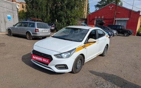Hyundai Solaris II рестайлинг, 2017 год, 499 000 рублей, 2 фотография