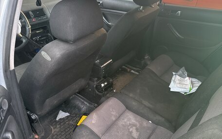 Volkswagen Golf IV, 2001 год, 200 000 рублей, 6 фотография