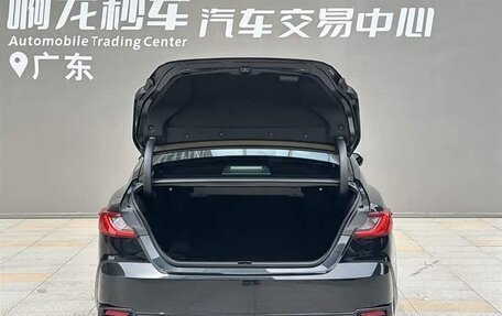 Toyota Camry, 2026 год, 3 990 000 рублей, 13 фотография
