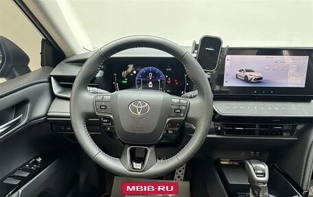 Toyota Camry, 2026 год, 3 990 000 рублей, 9 фотография