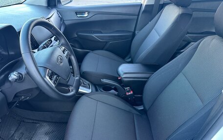Hyundai Solaris II рестайлинг, 2021 год, 1 630 000 рублей, 14 фотография