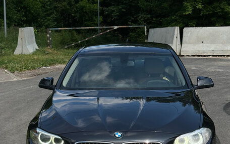 BMW 5 серия, 2013 год, 1 690 000 рублей, 4 фотография