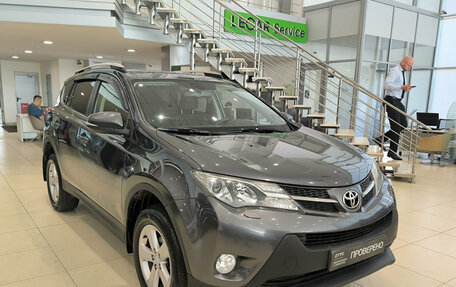 Toyota RAV4, 2013 год, 1 807 000 рублей, 3 фотография