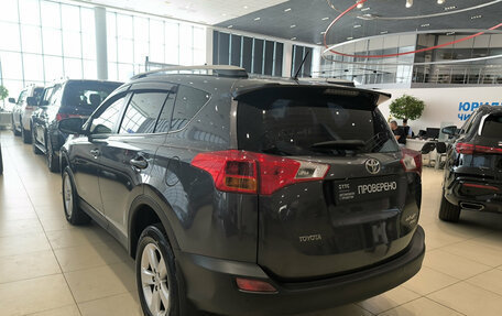 Toyota RAV4, 2013 год, 1 807 000 рублей, 8 фотография