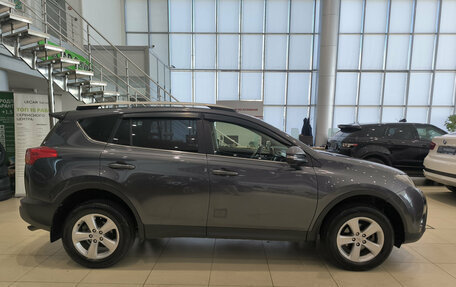 Toyota RAV4, 2013 год, 1 807 000 рублей, 5 фотография