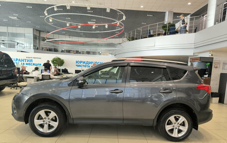Toyota RAV4, 2013 год, 1 807 000 рублей, 10 фотография