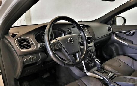 Volvo V40 Cross Country I, 2018 год, 1 695 000 рублей, 18 фотография