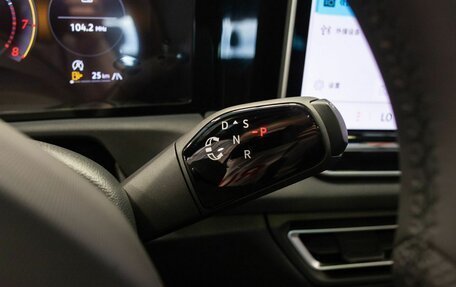 Volkswagen Tiguan, 2026 год, 4 750 000 рублей, 23 фотография