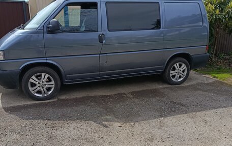Volkswagen Transporter T4, 1997 год, 1 100 000 рублей, 3 фотография