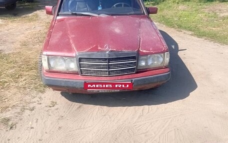 Mercedes-Benz 190 (W201), 1990 год, 130 000 рублей, 2 фотография