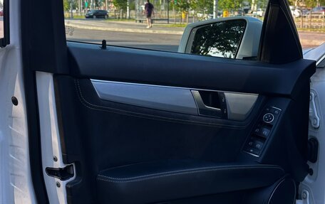 Mercedes-Benz C-Класс, 2013 год, 1 500 000 рублей, 18 фотография