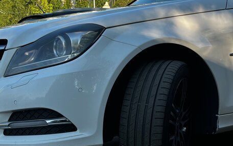 Mercedes-Benz C-Класс, 2013 год, 1 500 000 рублей, 24 фотография