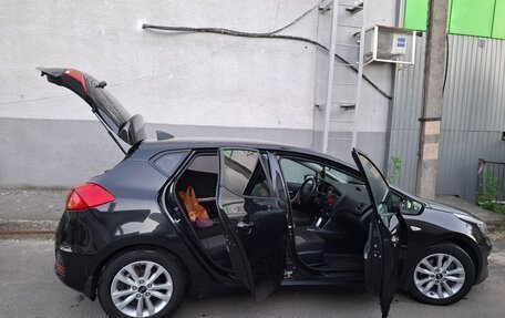 KIA cee'd III, 2017 год, 1 400 000 рублей, 2 фотография