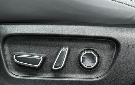 Toyota RAV4, 2026 год, 4 040 000 рублей, 20 фотография