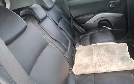 Mitsubishi Outlander III рестайлинг 3, 2006 год, 920 000 рублей, 7 фотография