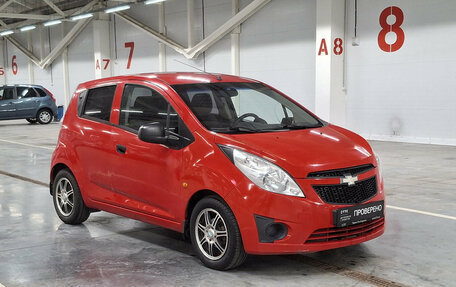 Chevrolet Spark III, 2011 год, 550 000 рублей, 3 фотография