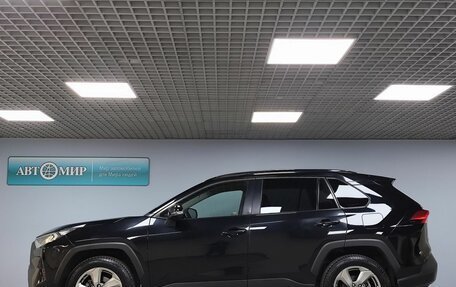 Toyota RAV4, 2020 год, 3 900 000 рублей, 8 фотография