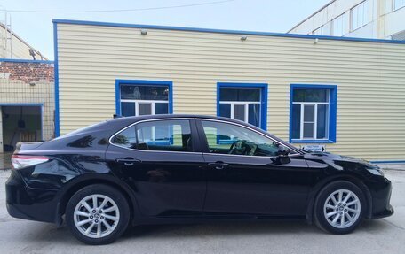 Toyota Camry, 2021 год, 2 950 000 рублей, 8 фотография