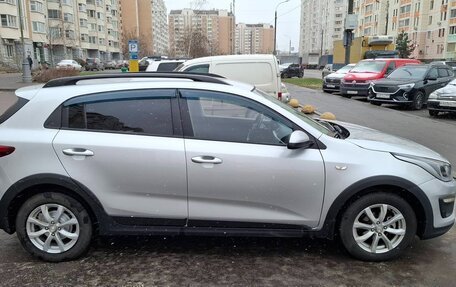 KIA Rio IV, 2018 год, 1 250 000 рублей, 2 фотография