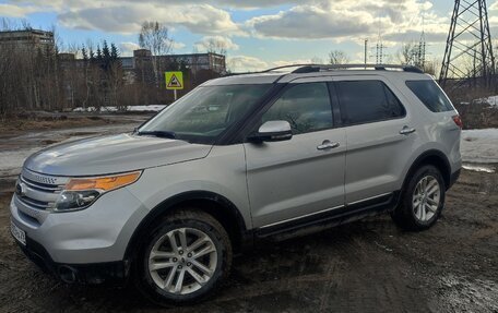 Ford Explorer VI, 2012 год, 1 250 000 рублей, 2 фотография