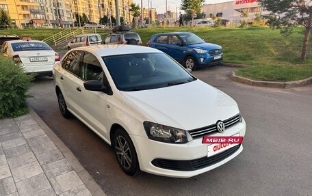 Volkswagen Polo VI (EU Market), 2012 год, 530 000 рублей, 2 фотография