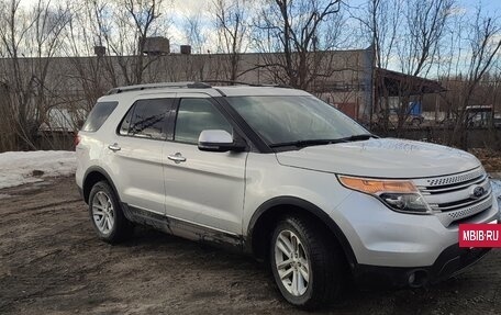 Ford Explorer VI, 2012 год, 1 250 000 рублей, 3 фотография